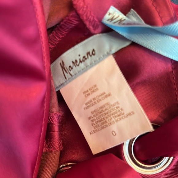 Beautiful Marciano dress that looks super hot! - Picture 2 of 4